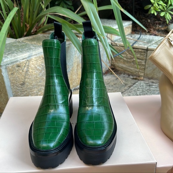 Loeffler Randall Shoes - LOEFFLER RANDALL Reggie Chelsea Boot in Bottle Green
